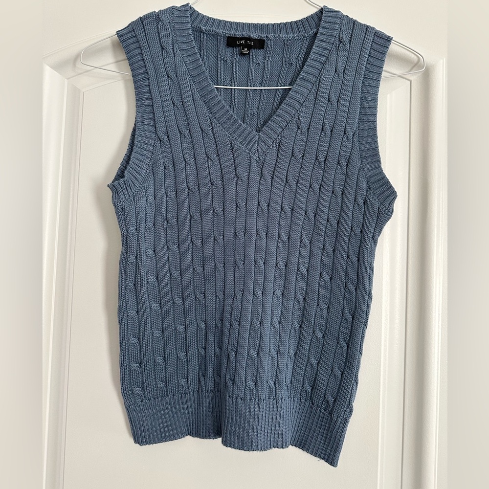 Love Tree blue cable knit sleeveless V-neck sweater vest